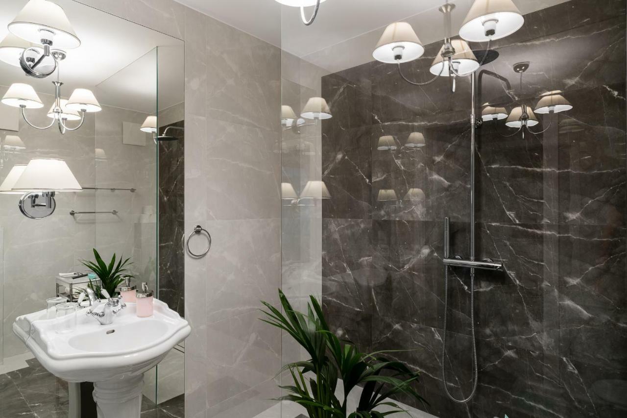 Queen Apartment Gdynia Bagian luar foto