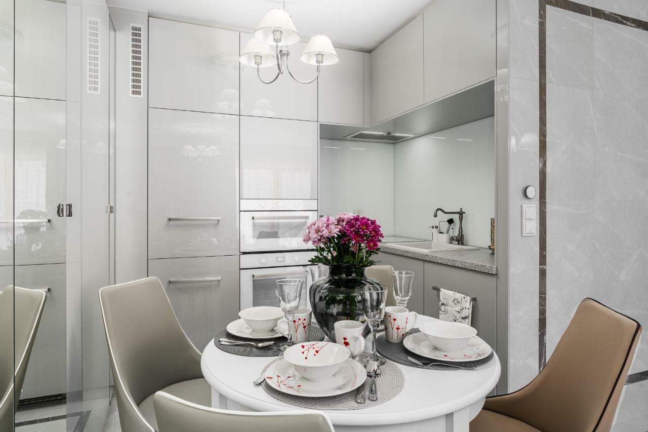 Queen Apartment Gdynia Bagian luar foto